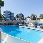 Levante 3*