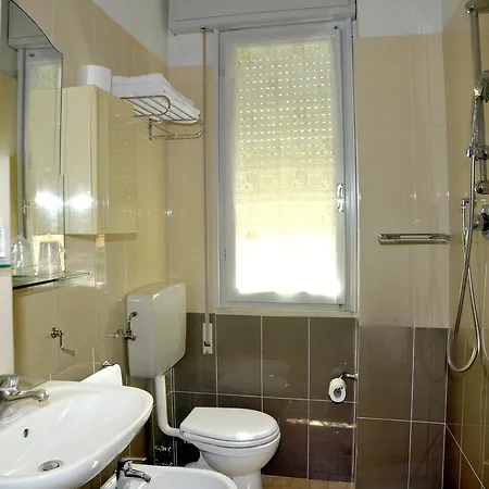 Levante 3*