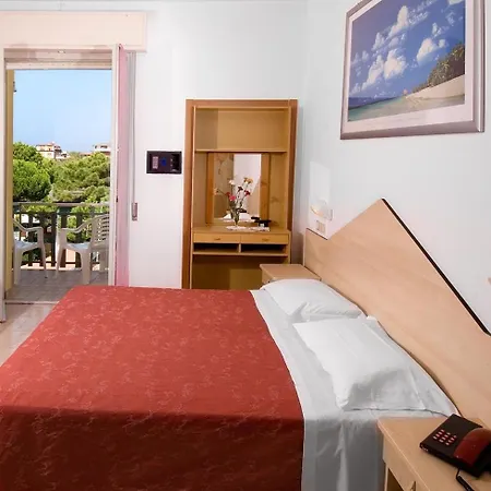 莱万特酒店 切尔维亚