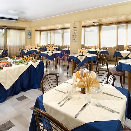 莱万特酒店 切尔维亚