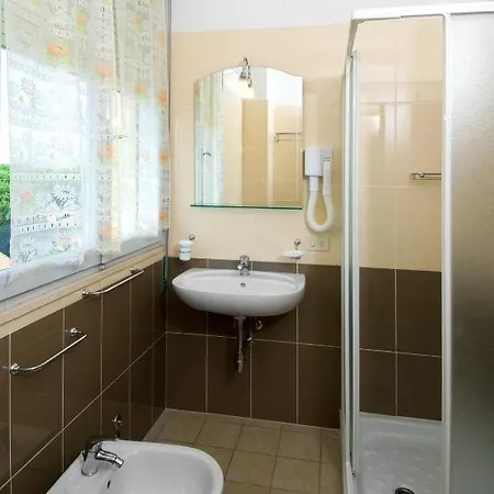 酒店 莱万特酒店 3*